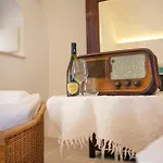 Dimore Di Portadibasso 4*