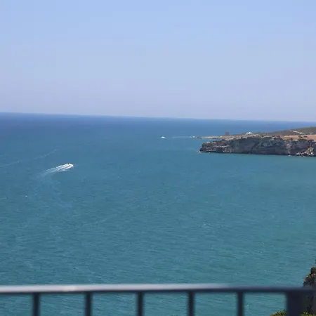 Dimore Di Portadibasso Hotel 4*