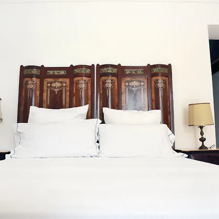 Dimore Di Portadibasso מלון 4*